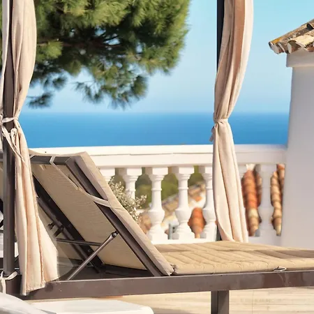 Villacinco Sitio de Calahonda